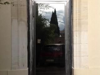 Création et fabrication d'une porte en fer et verre à Nîmes - Gard (30)