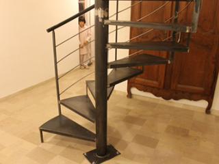 Fabrication d'un escalier métallique en colimaçon - Nîmes (30)